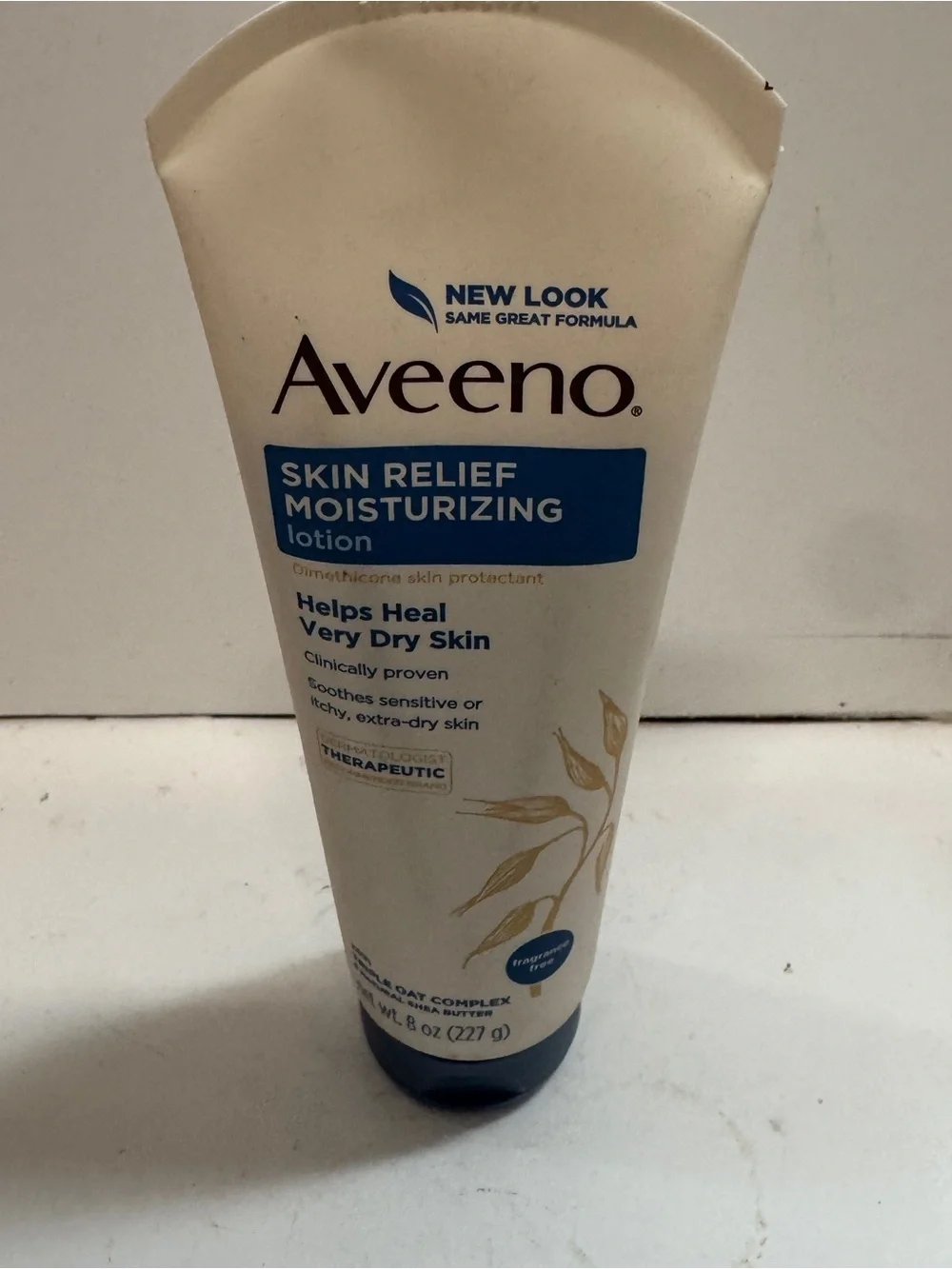 Aveeno Skin Relief Moisturizing Lotion Fragrance Free 8 OZ